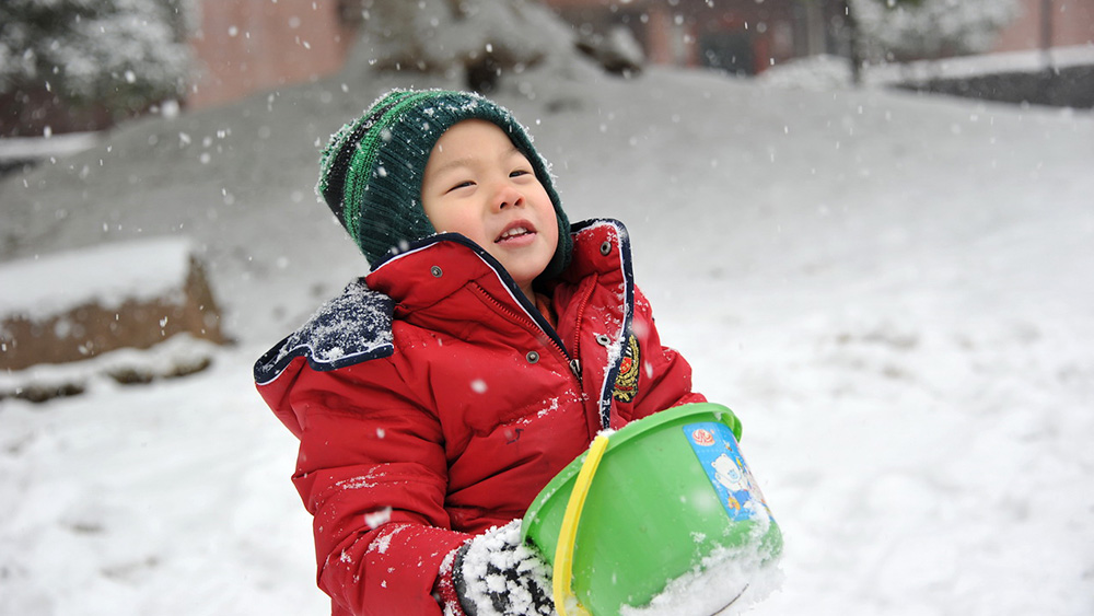 初雪，沒有炸雞和啤酒